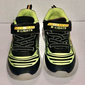 Skechers S-Lights Sneaker Shoes School Size 10 Black Neon Yellow Pre-owned